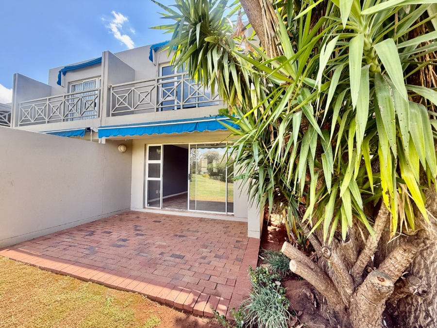 3 Bedroom Property for Sale in Caribbean Beach Club North West